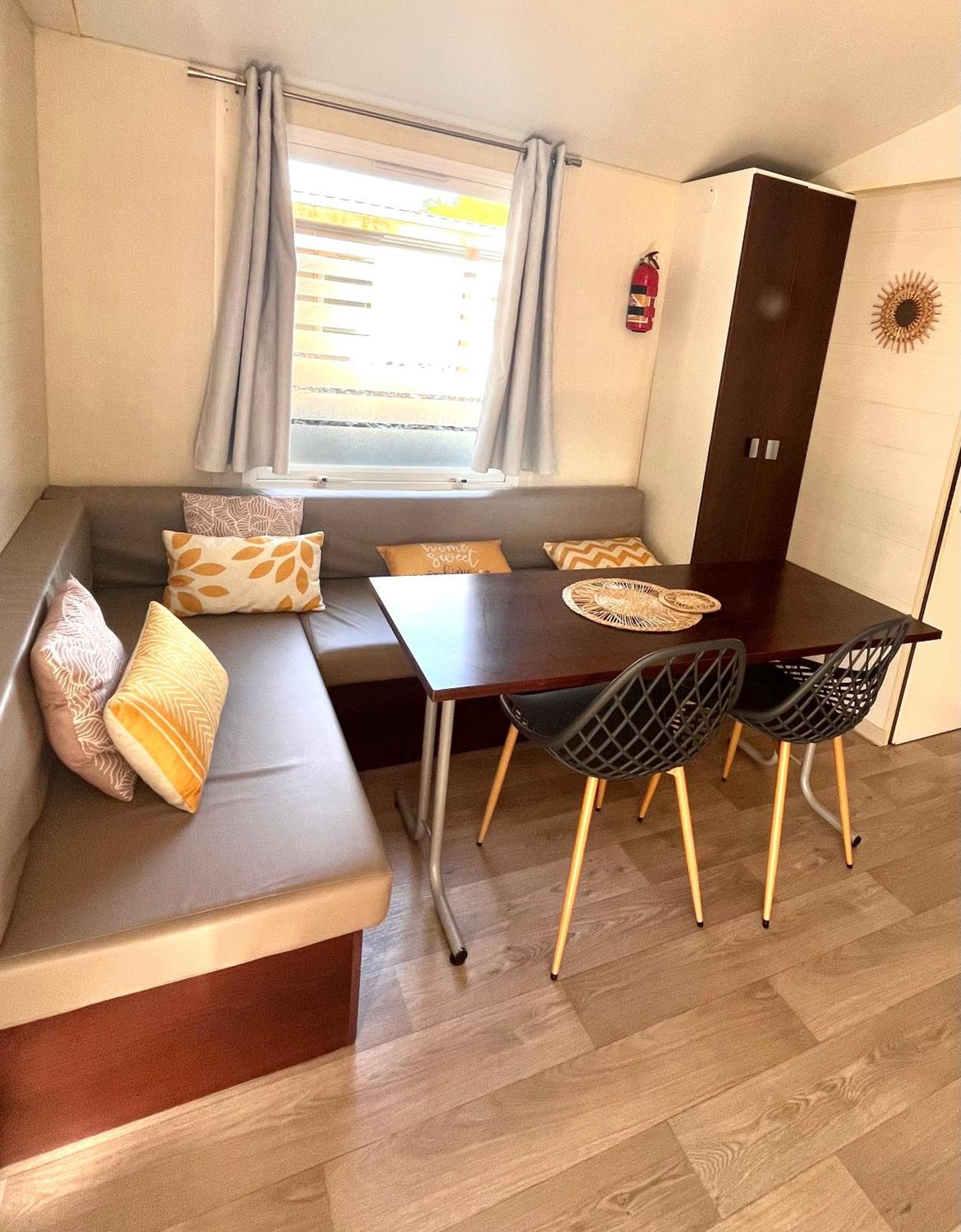 Entre Mer Et Roseaux - Piscine - Proche Centre Et Mer - Petfriendly Пор-ла-Нувель Экстерьер фото